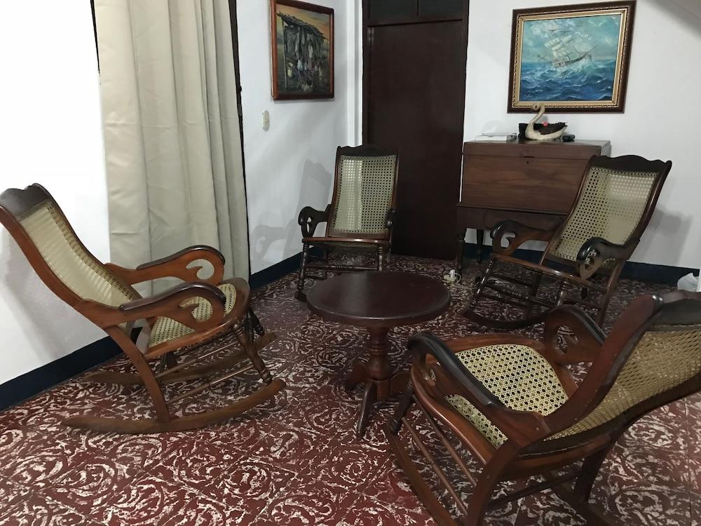Hotel El Portal 1610
