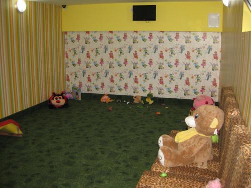 Family Hotel Iv