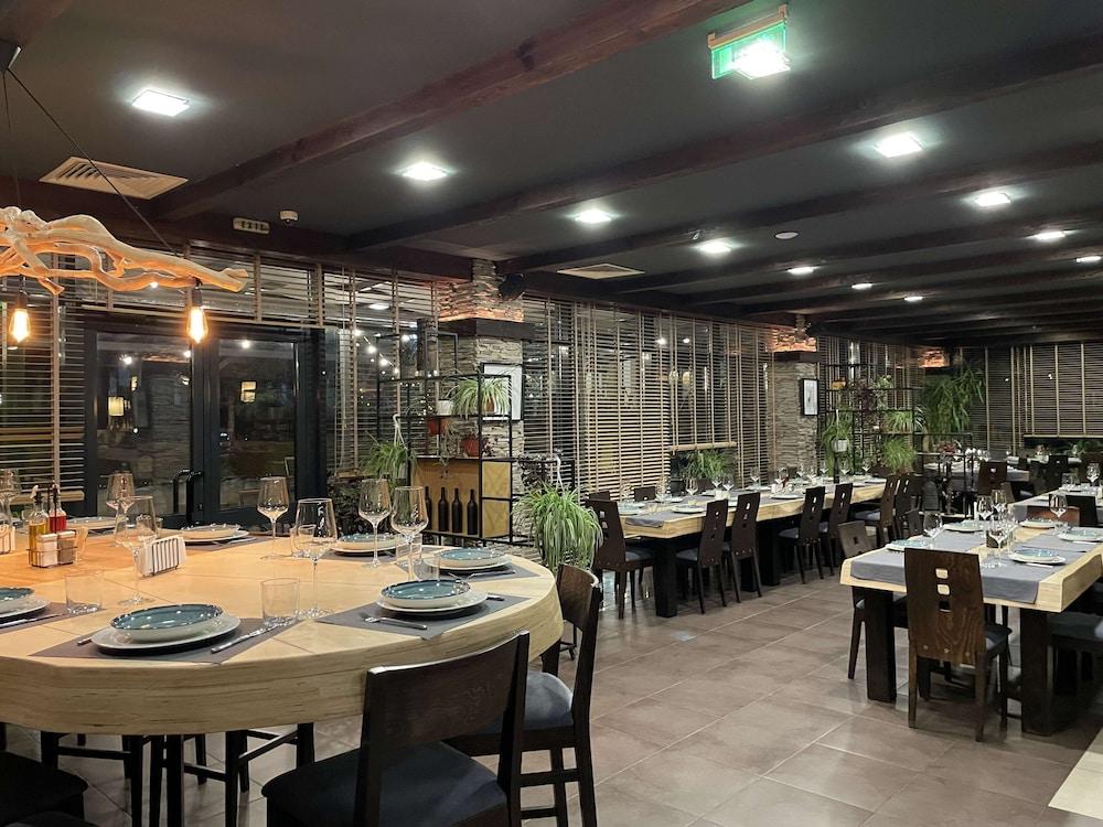 Pirin Residence