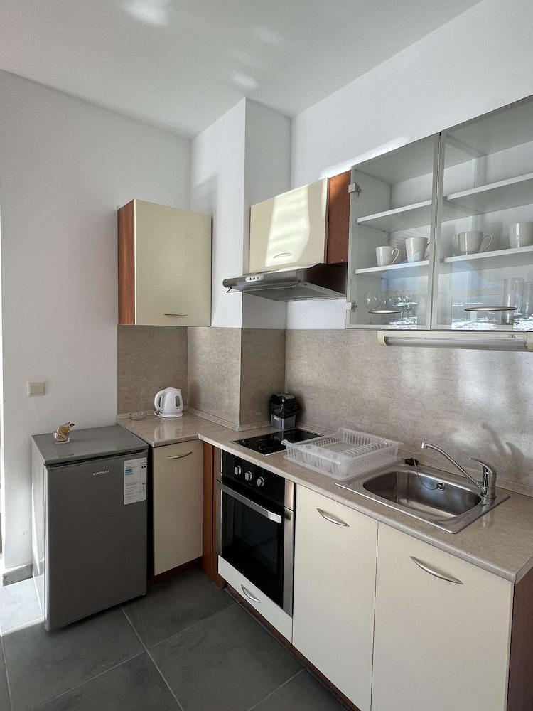 Pirin Residence