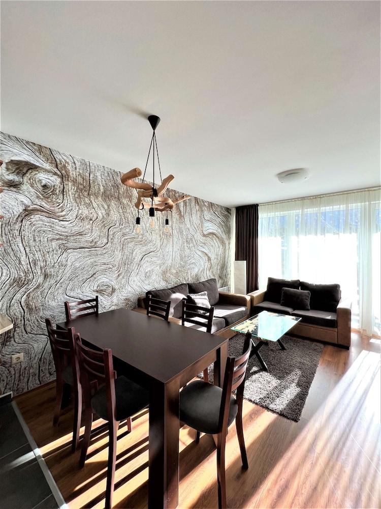 Pirin Residence