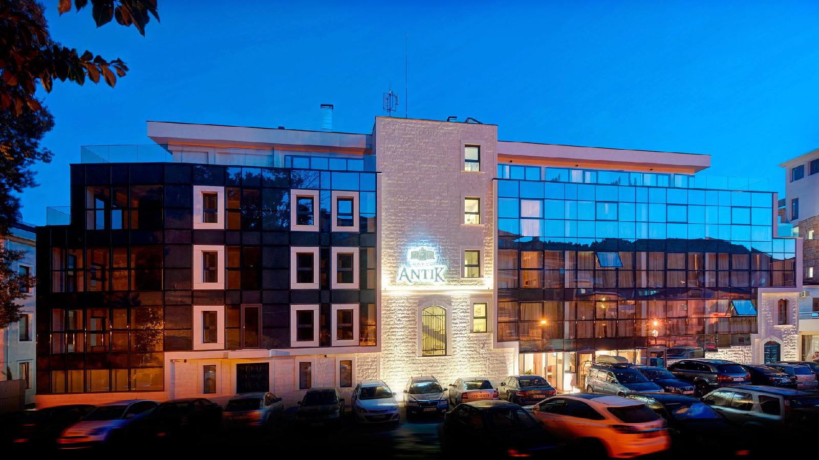 Hotel Antik