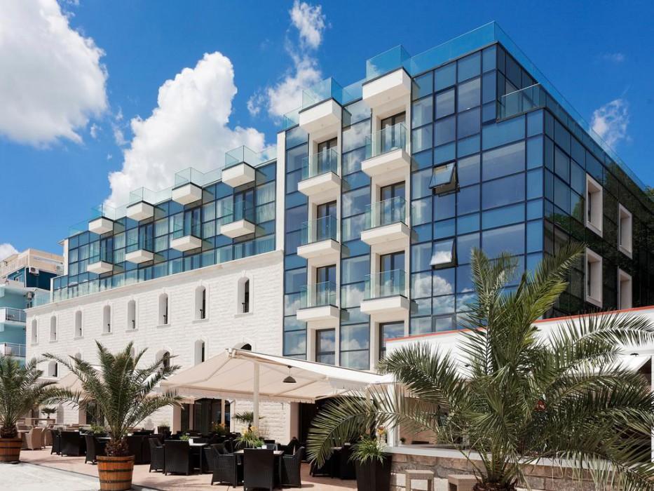 Hotel Antik