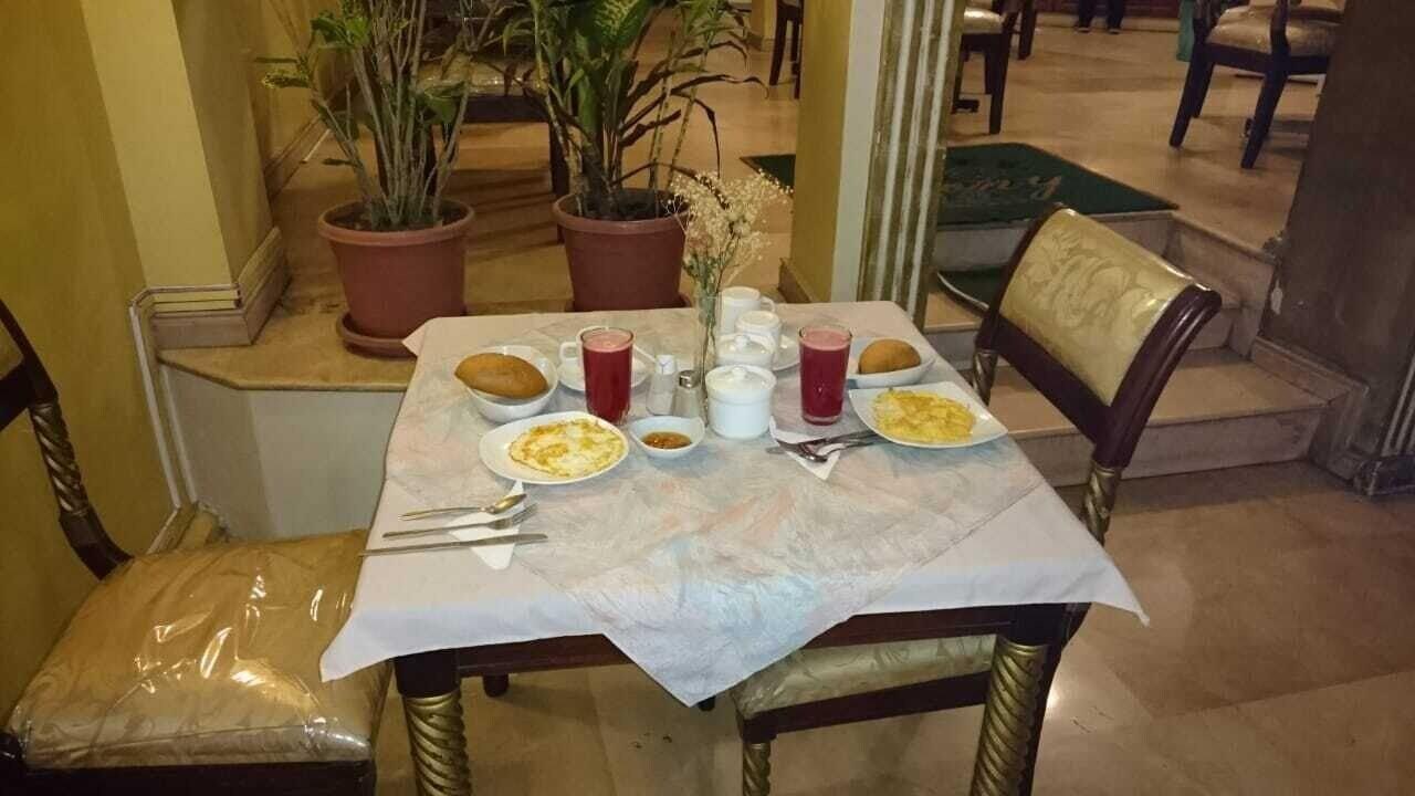 Colony Inn Hotel