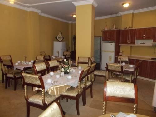 Colony Inn Hotel