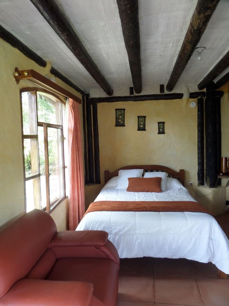 Hosteria El Encanto