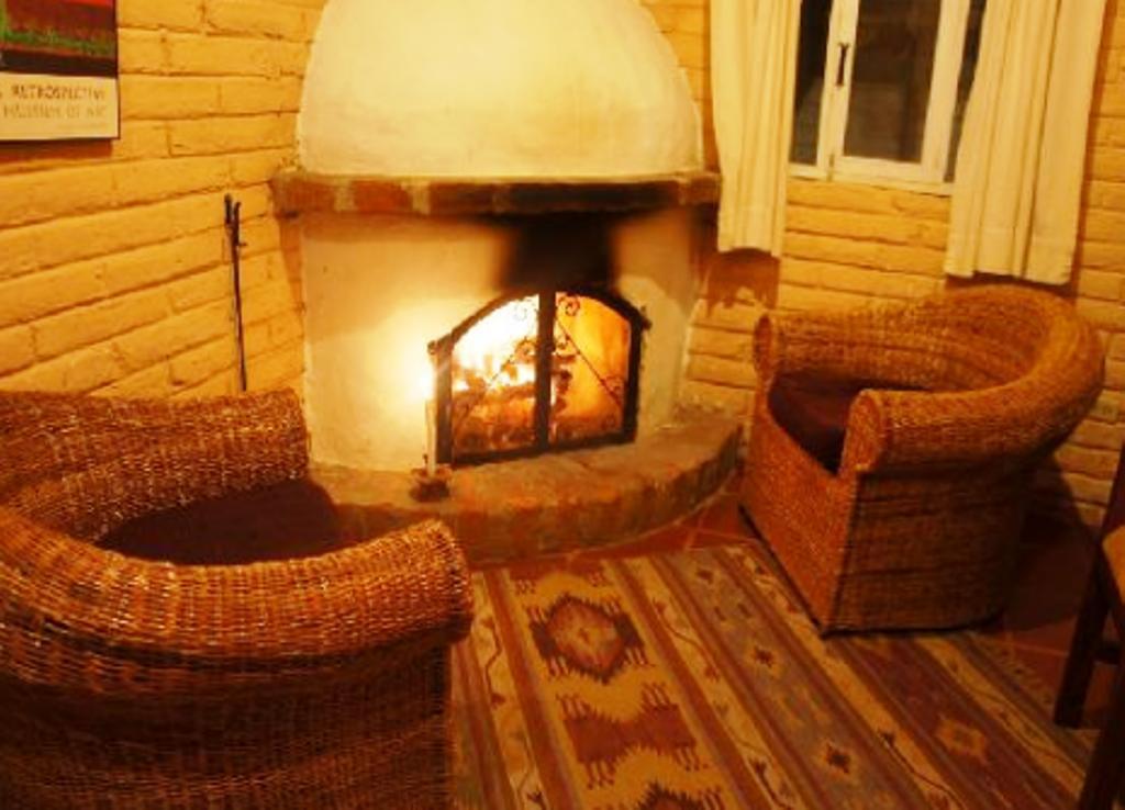 Las Palmeras Inn