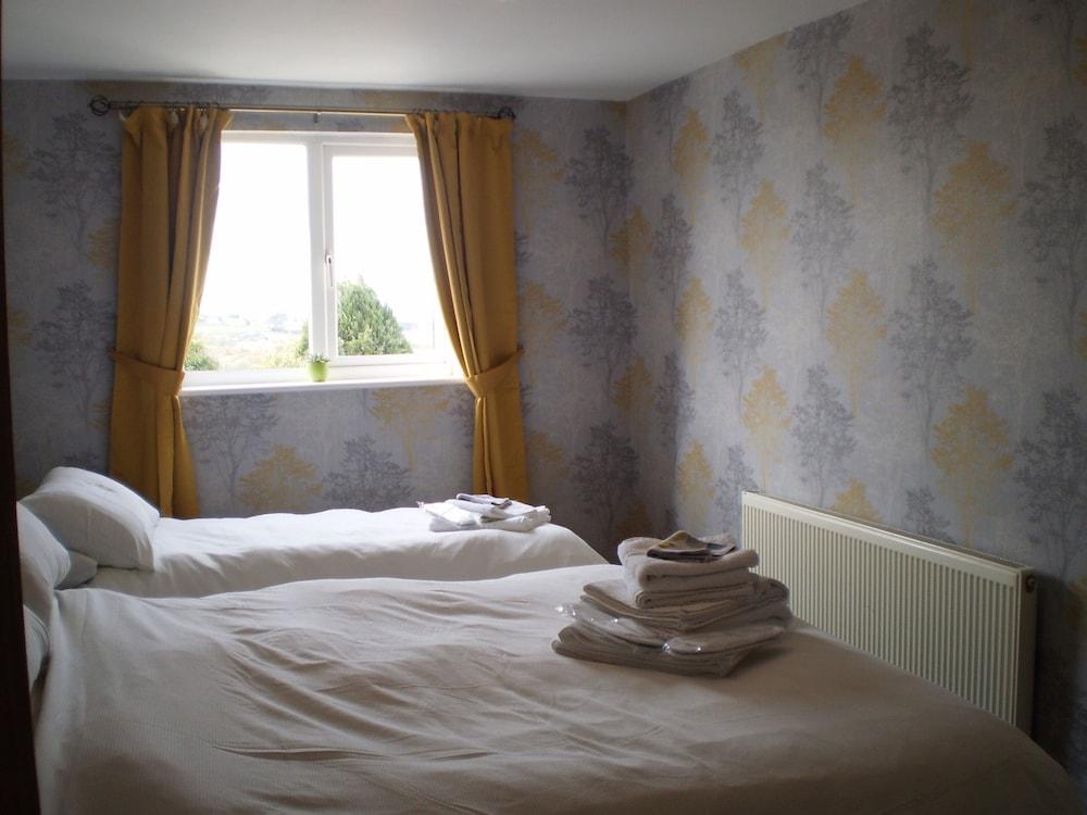 The Sportsmans Lodge