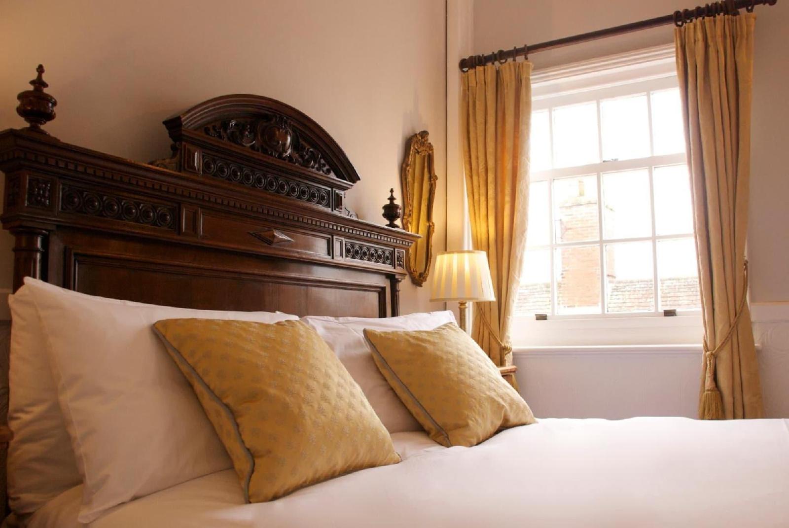 The Chantry Hotel