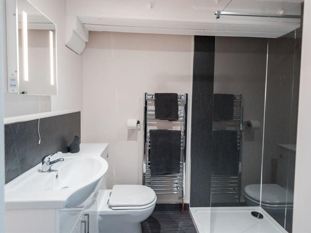 Charter House School Serviced Apartments
