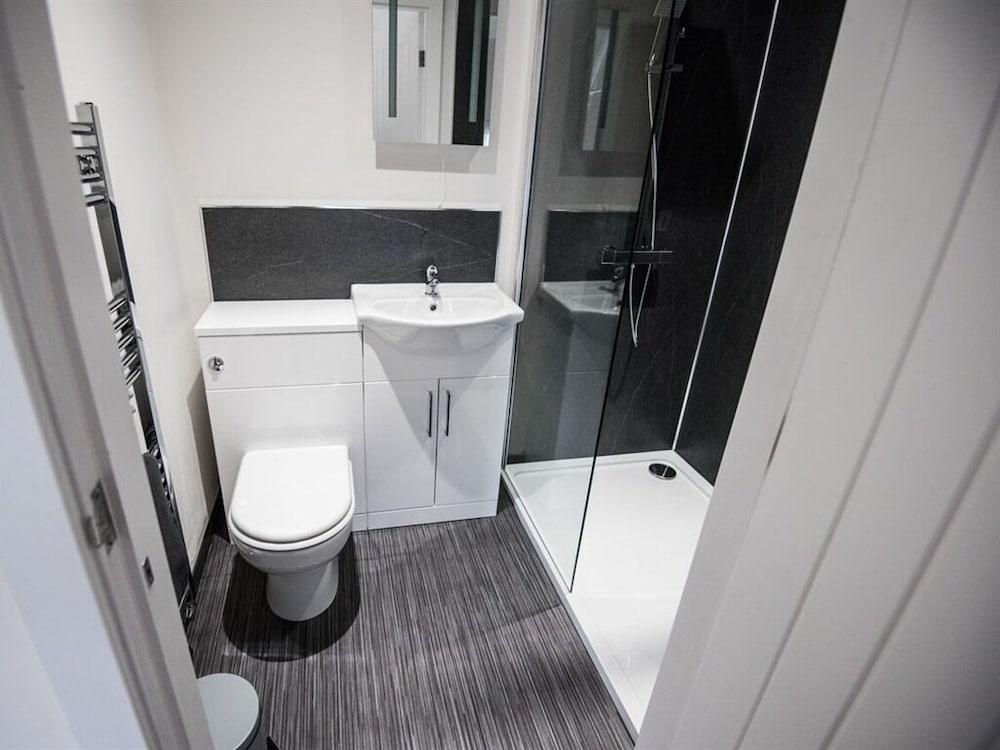 Charter House School Serviced Apartments