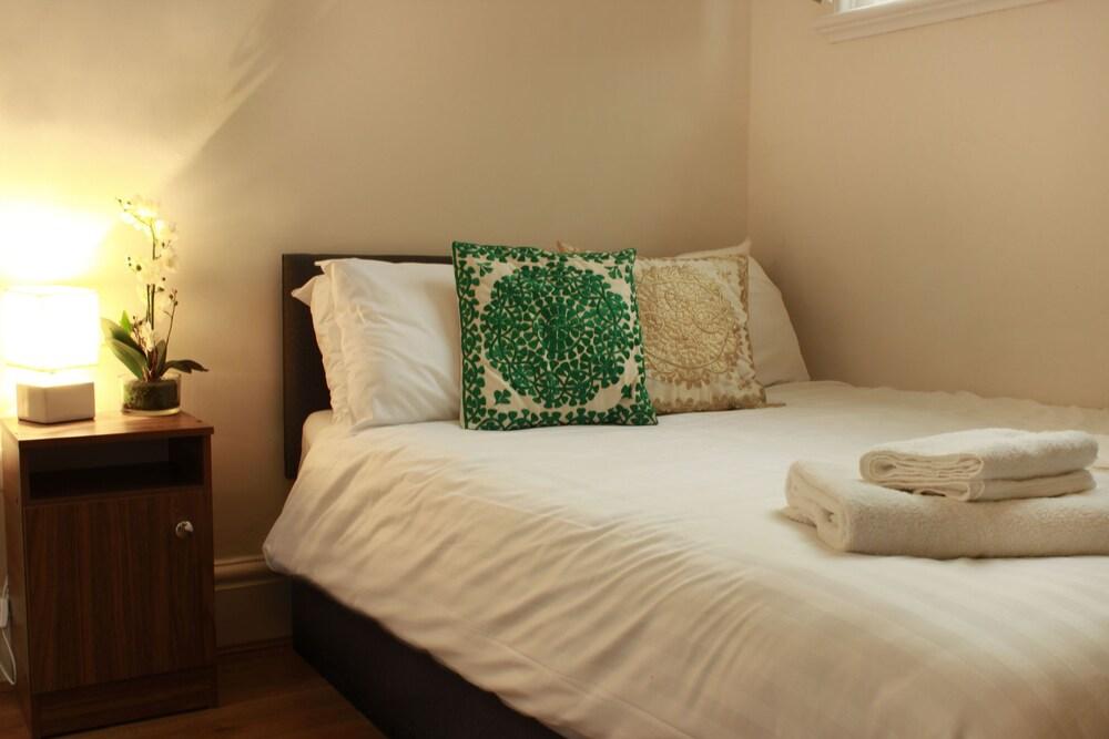 Charter House School Serviced Apartments