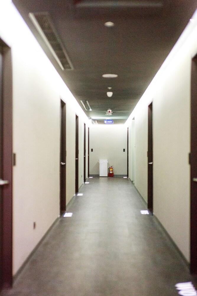 Space Inn Xinyi