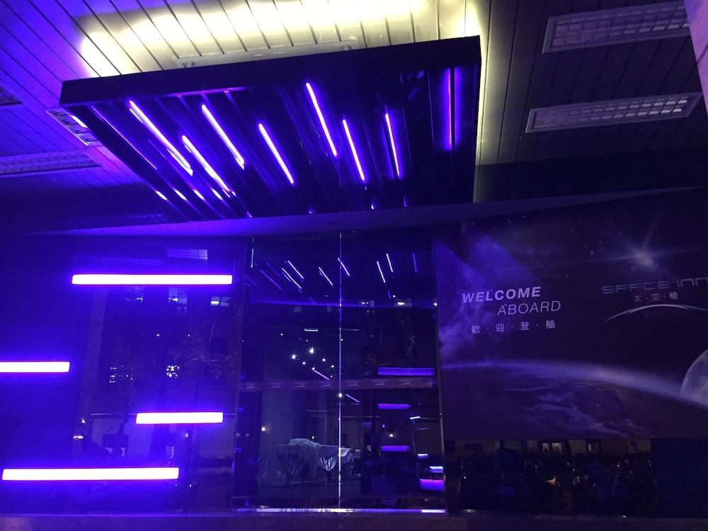 Space Inn Xinyi