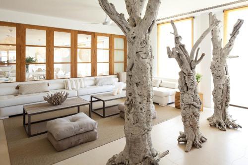 Es Mares Hotel & Spa
