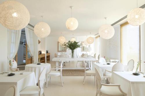 Es Mares Hotel & Spa