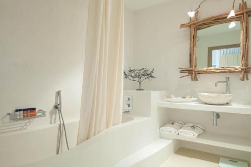 Es Mares Hotel & Spa