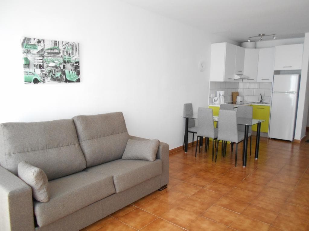 RealRent Costa Teguise Beach