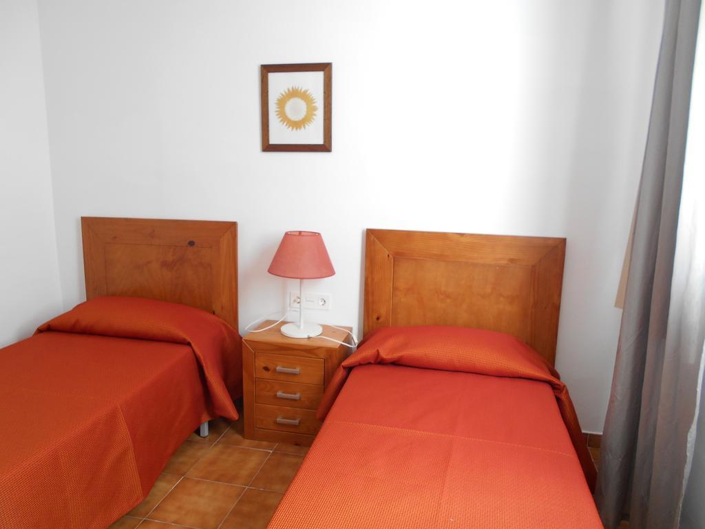 RealRent Costa Teguise Beach