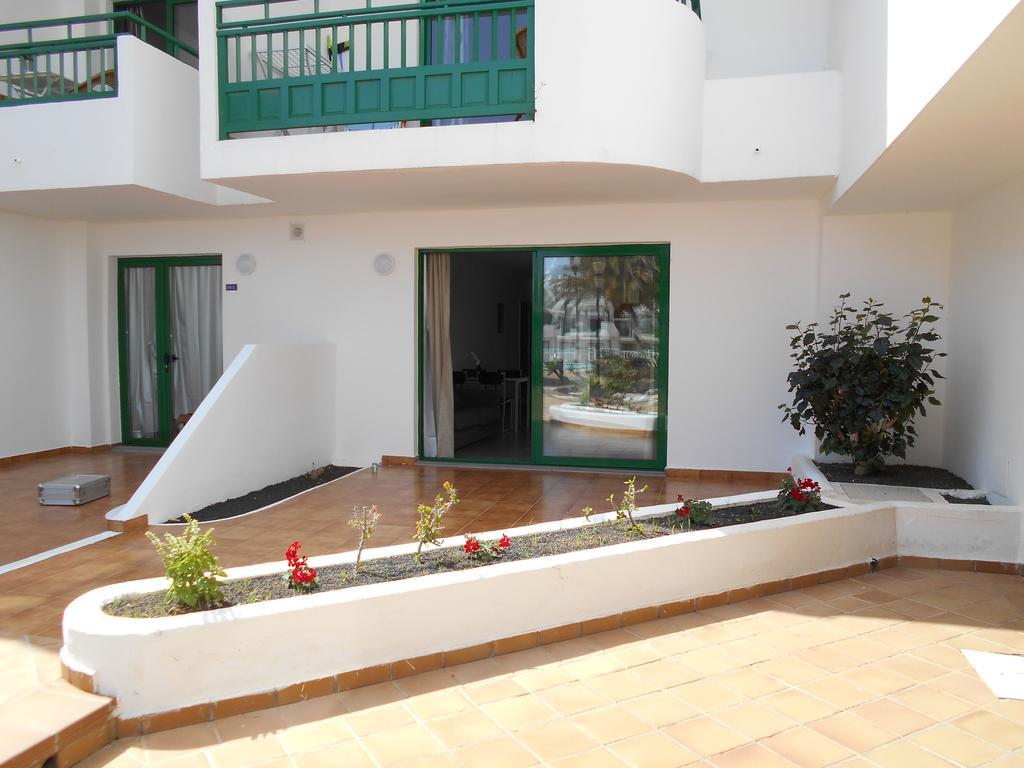 RealRent Costa Teguise Beach