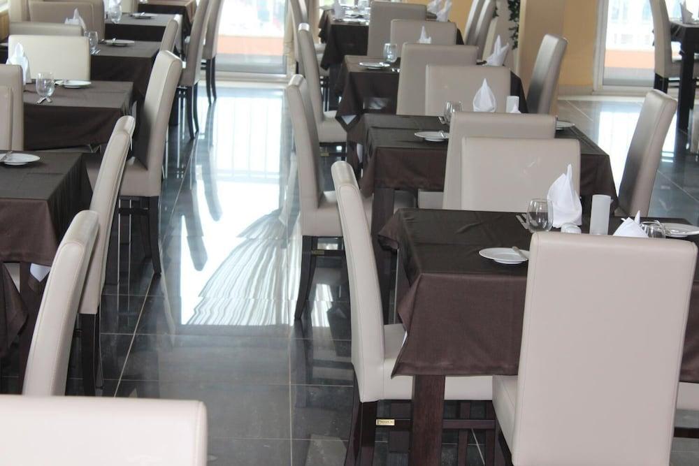 Hotel Imperio