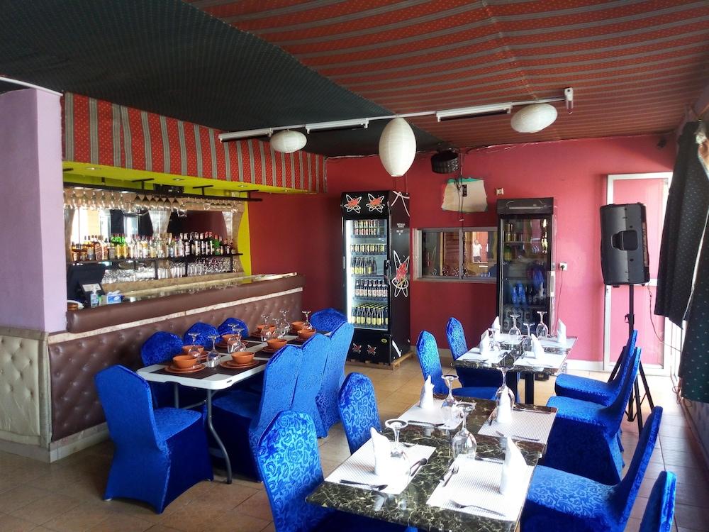 Zambezi Inn Hotel
