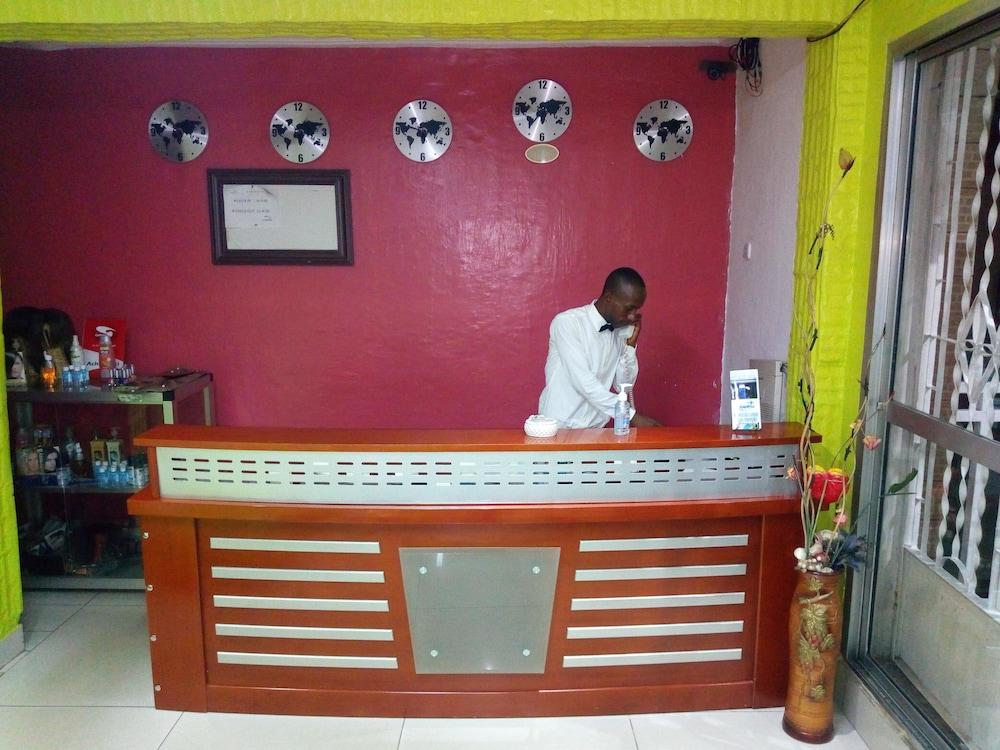 Zambezi Inn Hotel