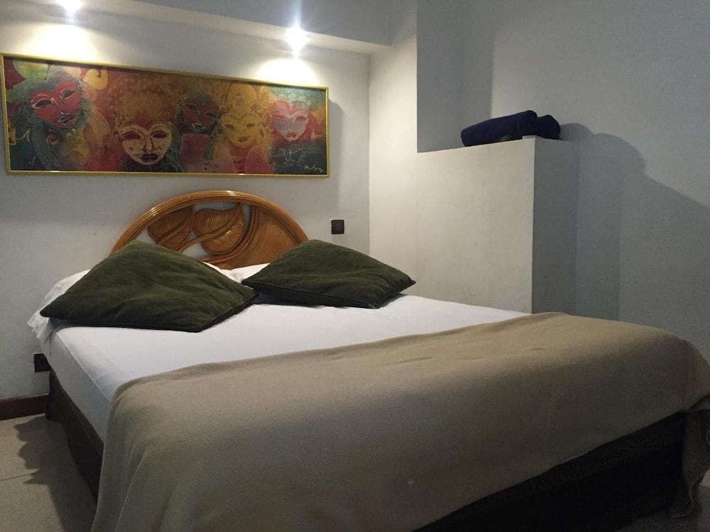 Residence Marina Beach Hotel