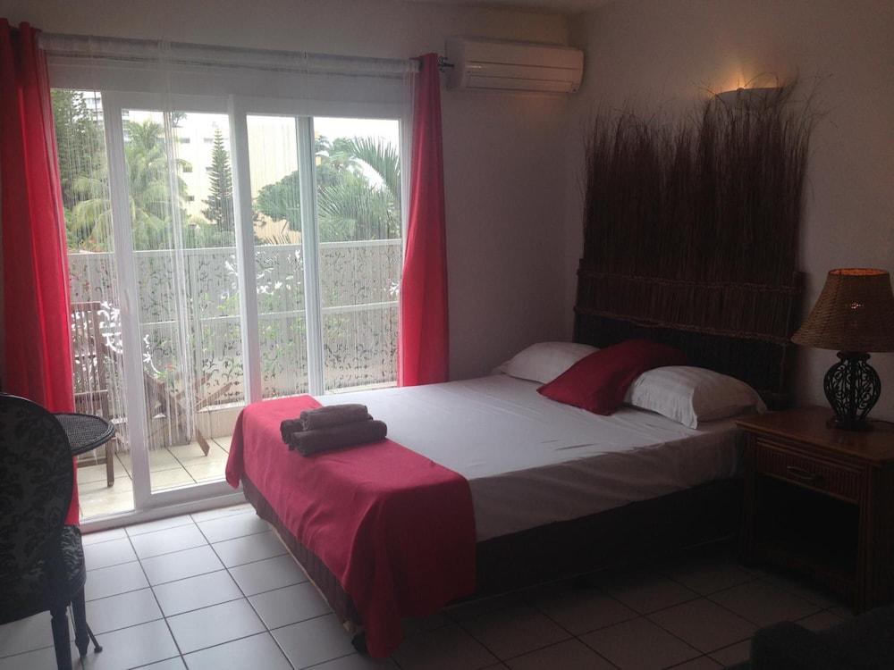 Residence Marina Beach Hotel