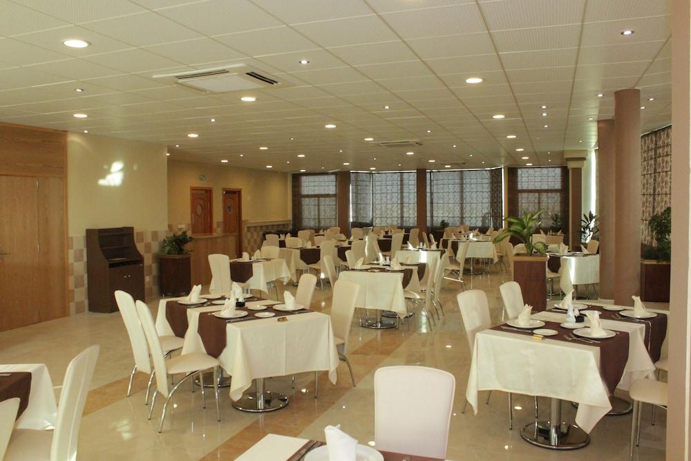 Mauri Center Hotel