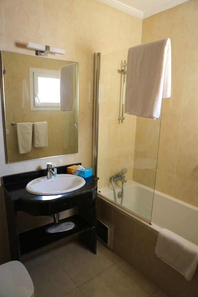 Mauri Center Hotel