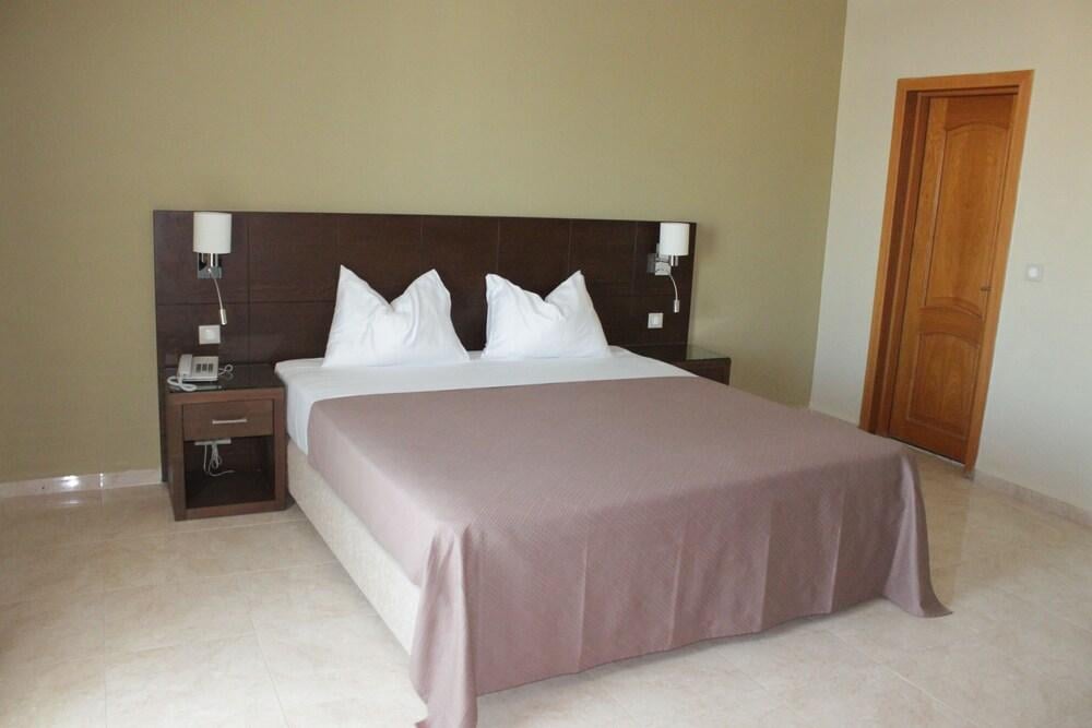 Mauri Center Hotel
