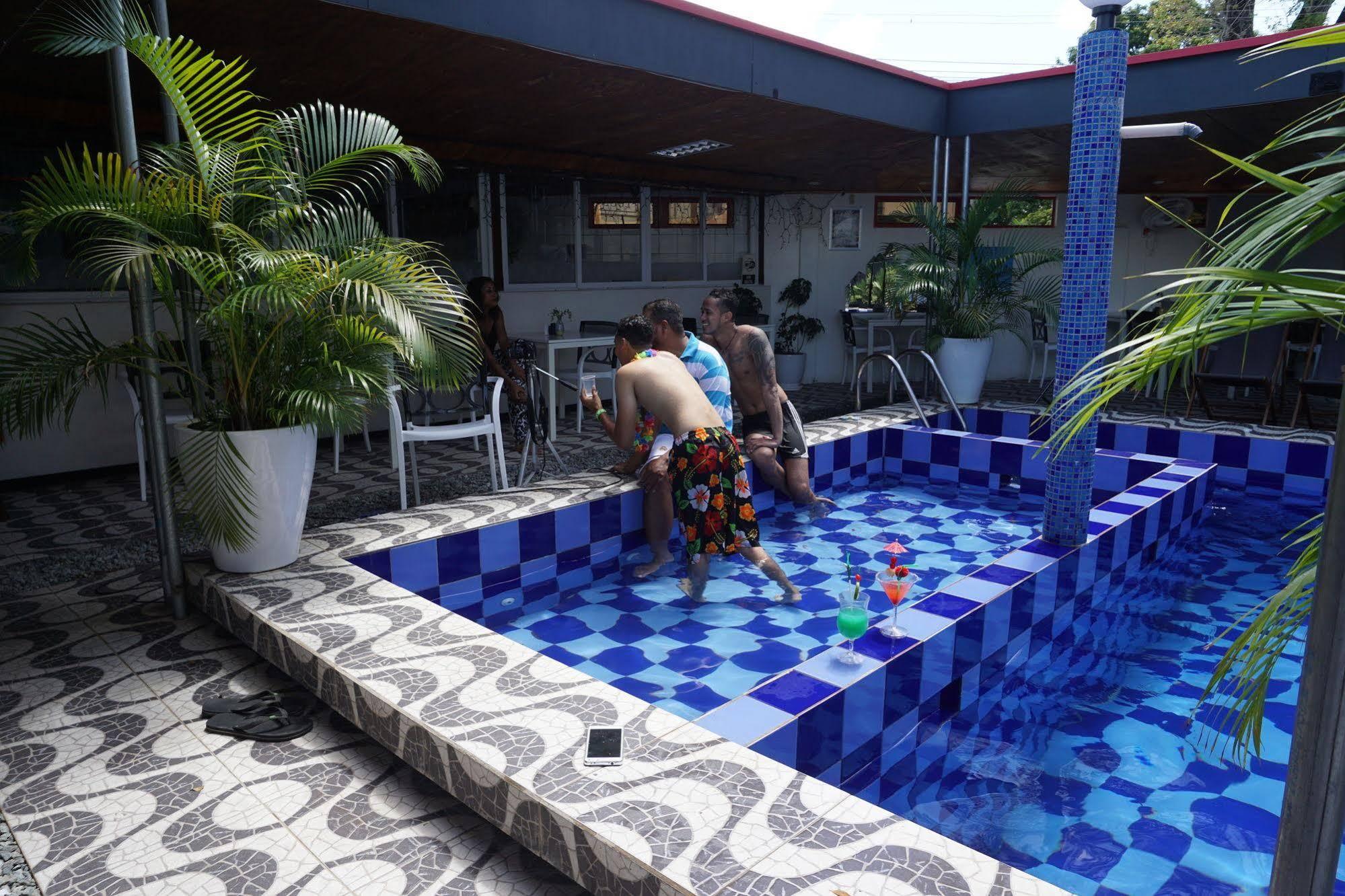 Holland Lodge Paramaribo