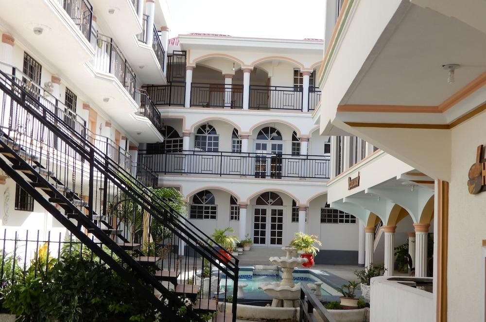 Villa Lamarre VII
