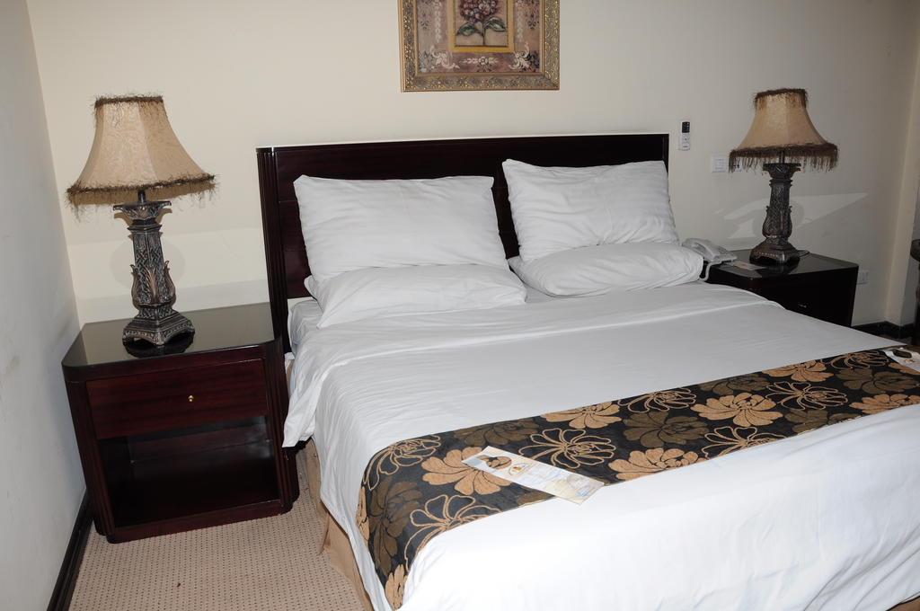 Shanashel Palace Hotel