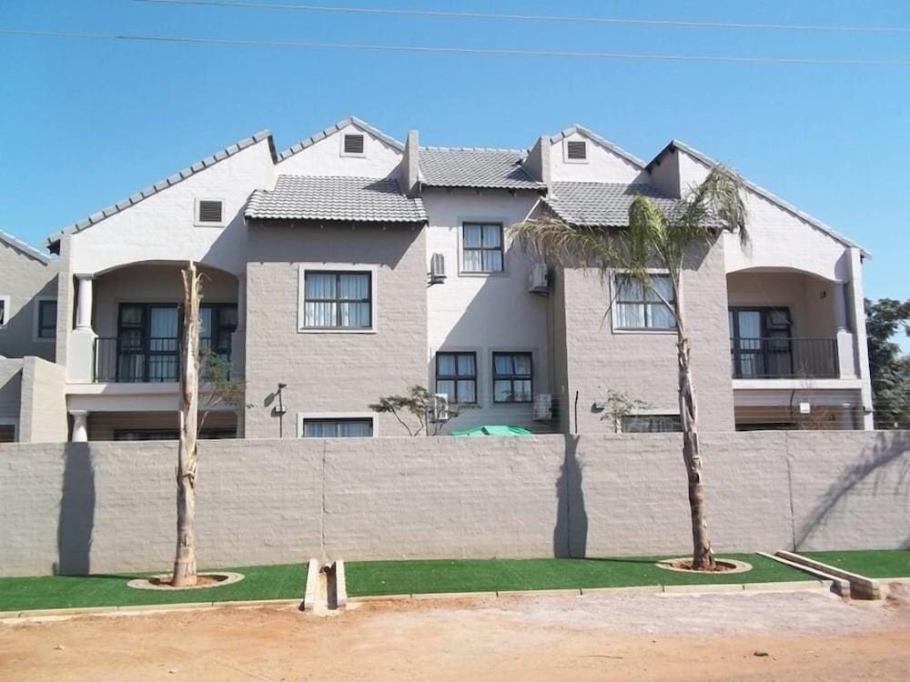 Regent Lodge