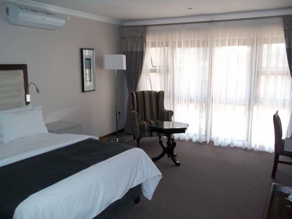Regent Lodge
