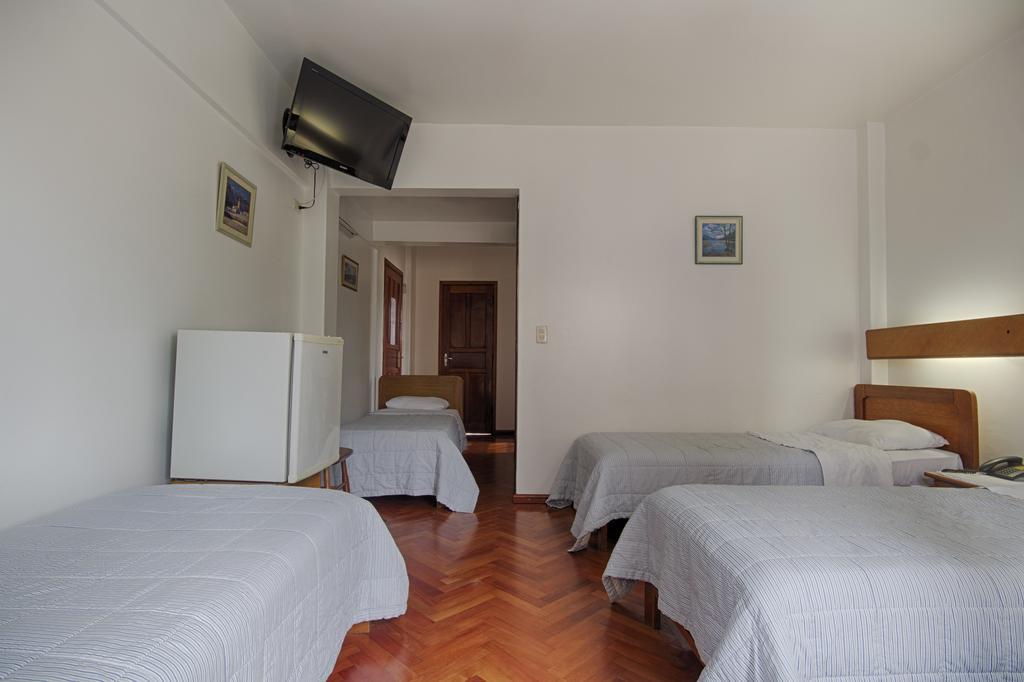 Hotel y Restaurant Austria