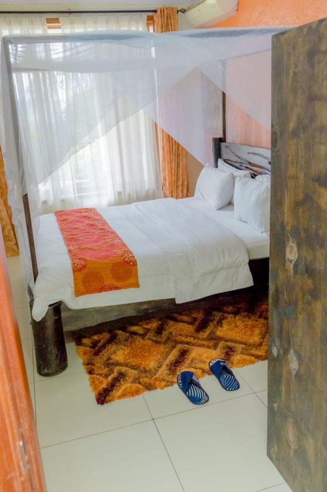 Select Boutique Hotel