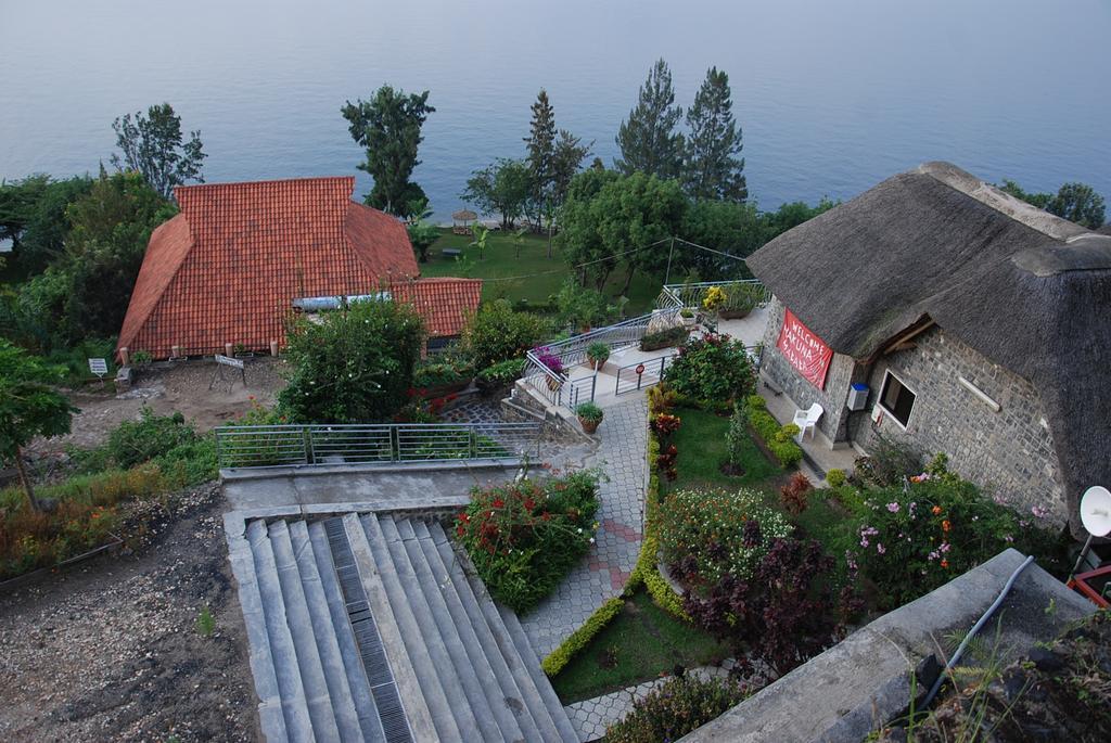 Hakuna Matata Lodge