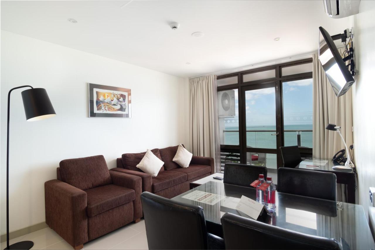 Ramada Suites Wailoaloa Beach Fiji