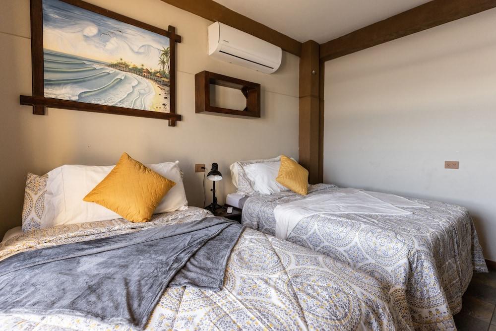 AST Surf Hotel