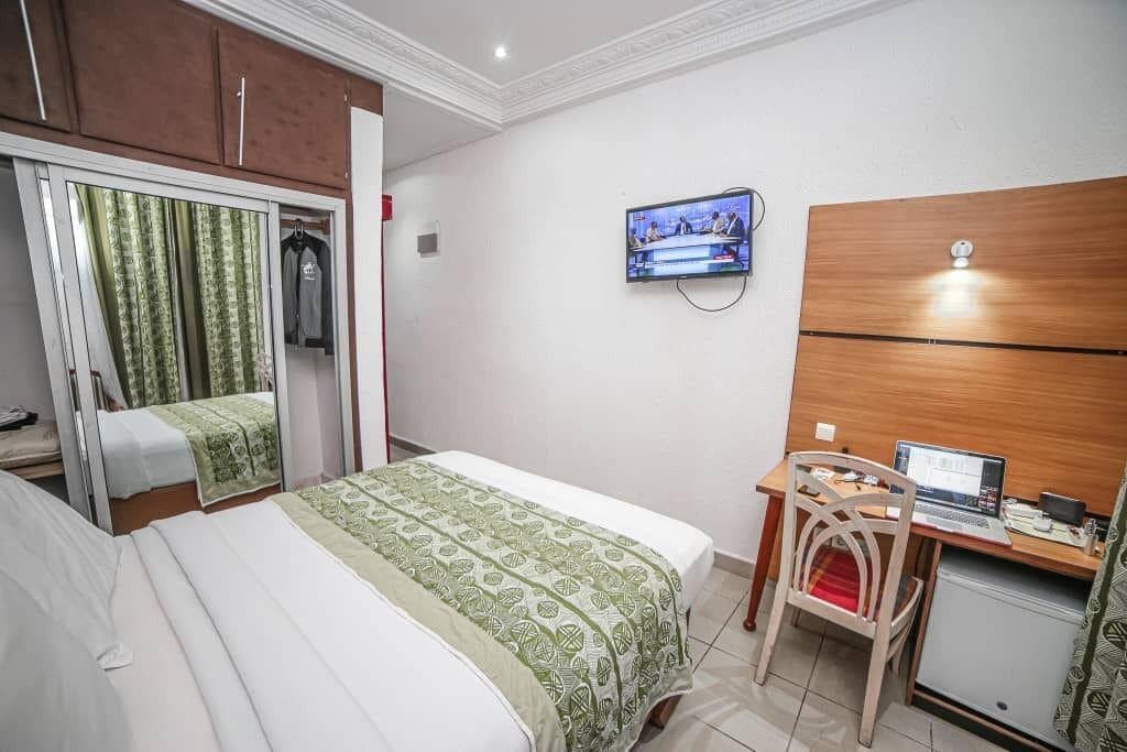 Fini Bobende
