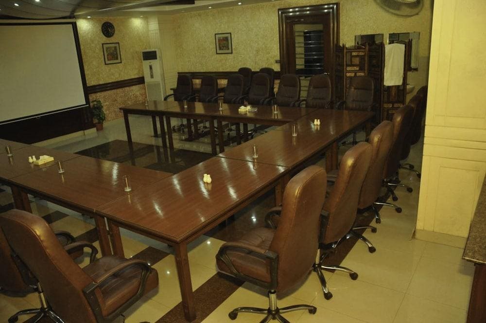 Raj One Hotel
