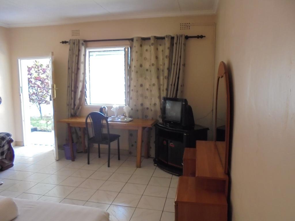 Fatmols Lodge