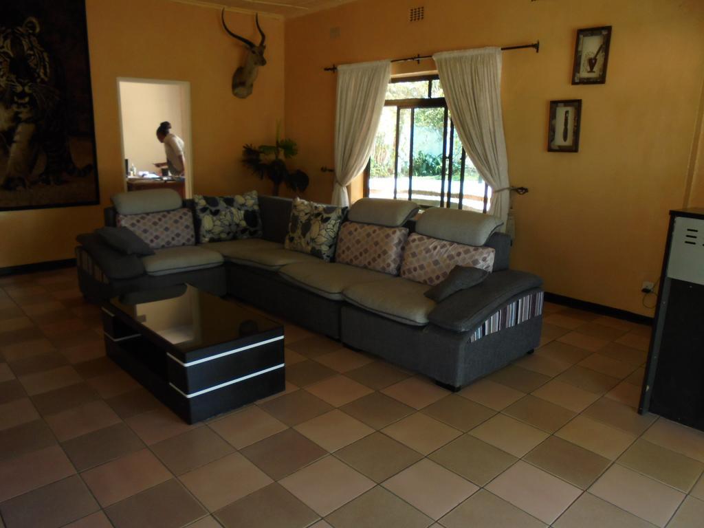 Fatmols Lodge