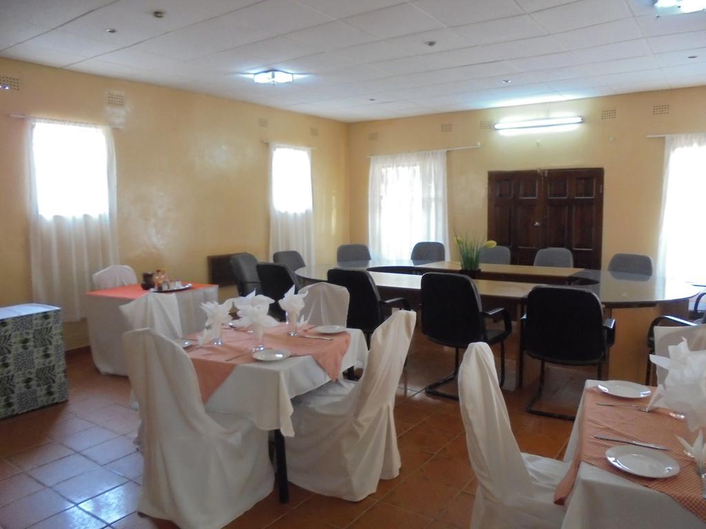 Fatmols Lodge