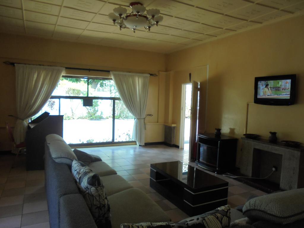 Fatmols Lodge