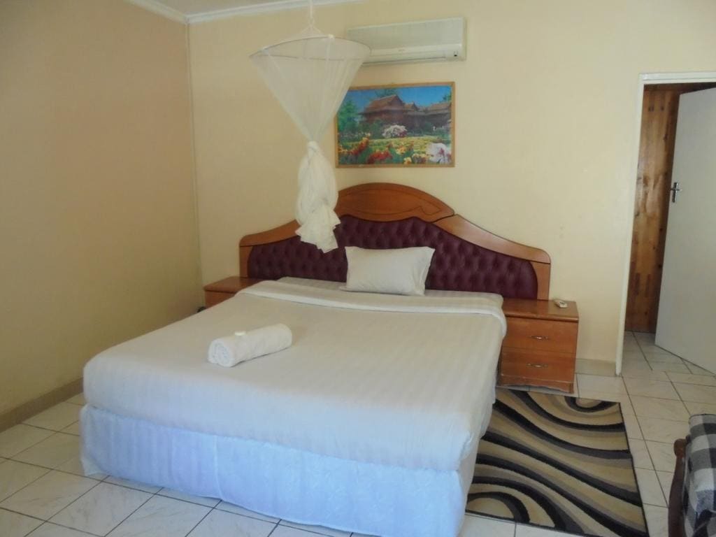 Fatmols Lodge