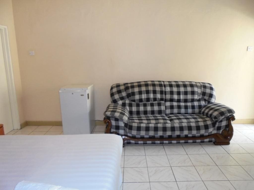 Fatmols Lodge